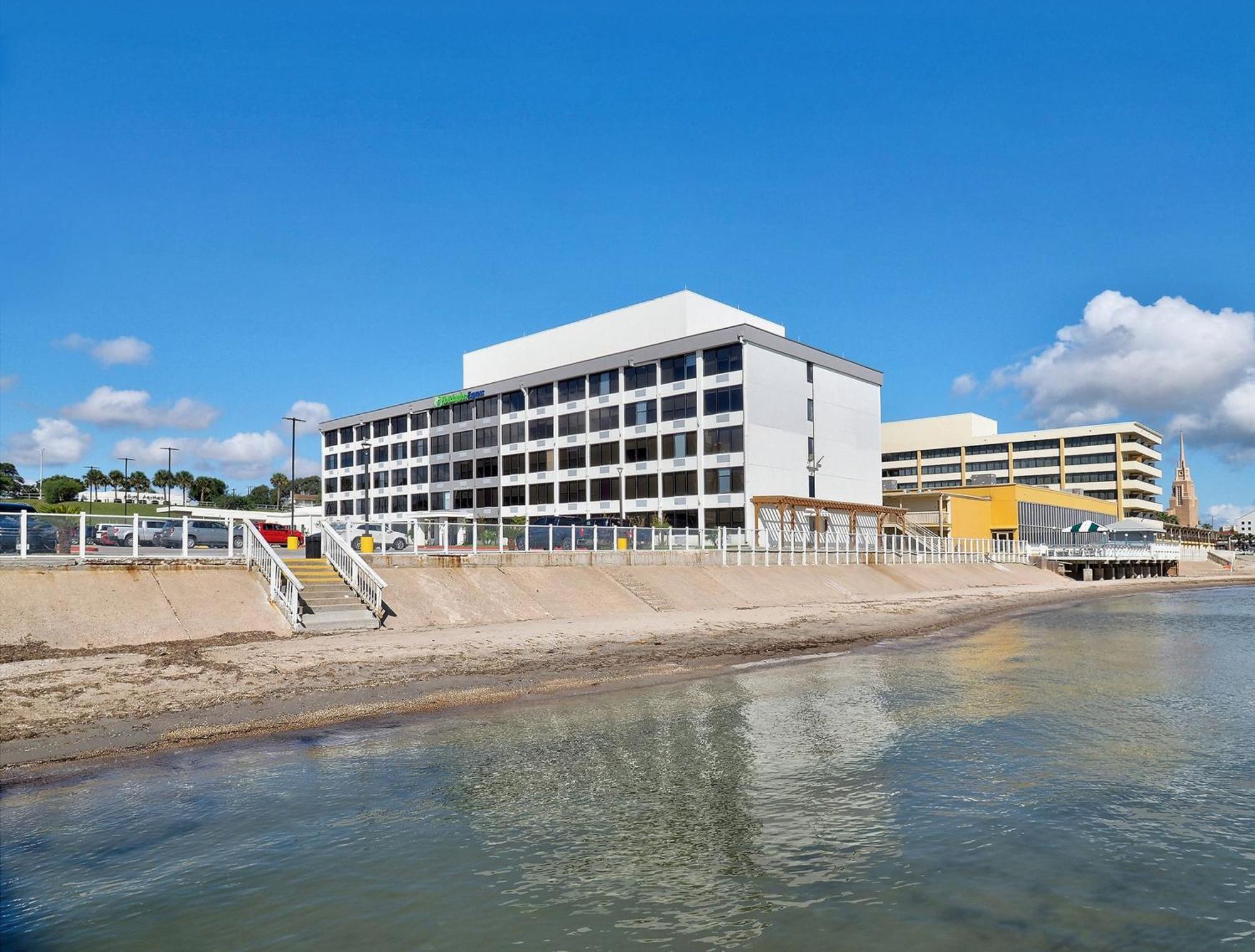 Holiday Inn Express Corpus Christi - Beachfront By Ihg Eksteriør bilde