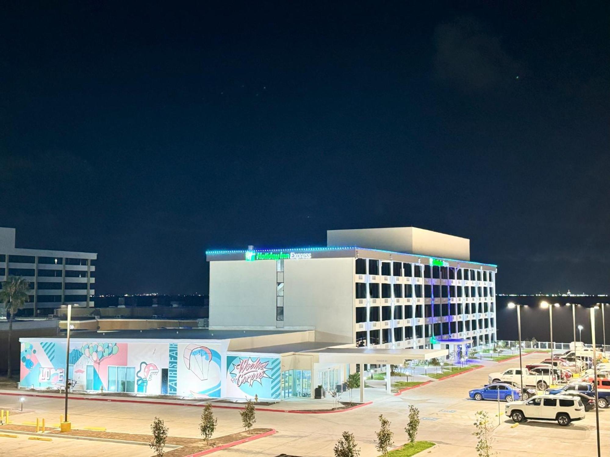 Holiday Inn Express Corpus Christi - Beachfront By Ihg Eksteriør bilde